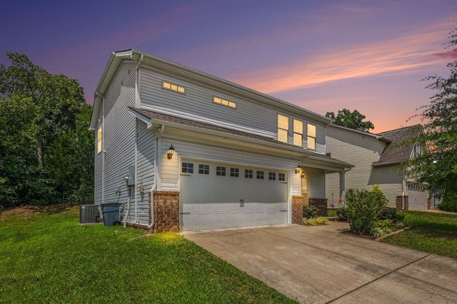 1034 Keeneland Dr, Spring Hill, TN 37174