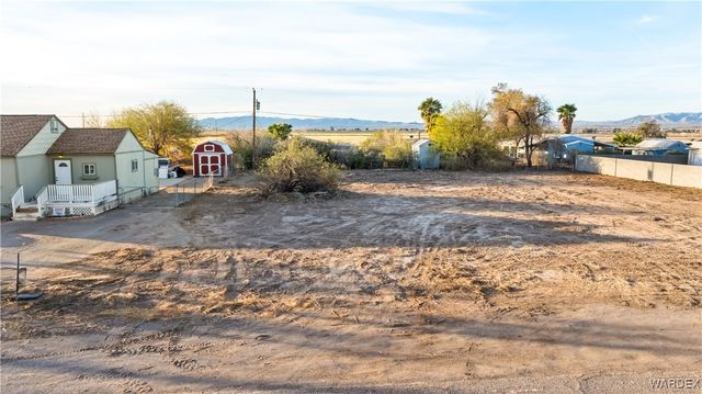 2224 E Lone Star Drive, Mohave Valley, AZ 86440