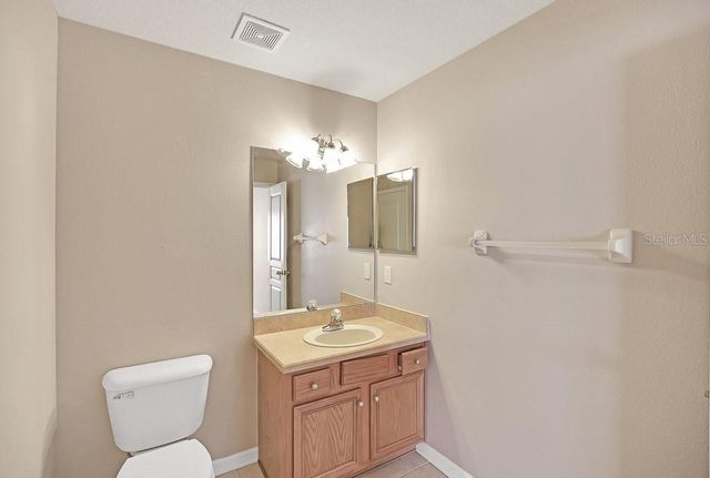 6025 CHURCHSIDE DRIVE, Lithia, FL 33547