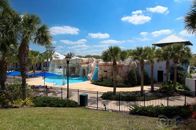 6025 CHURCHSIDE DRIVE, Lithia, FL 33547