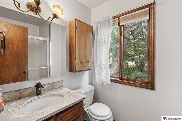 11436 Castelar Circle, Omaha, NE 68144