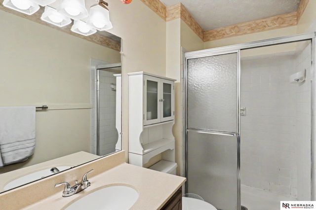 11436 Castelar Circle, Omaha, NE 68144