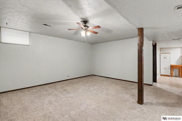 11436 Castelar Circle, Omaha, NE 68144