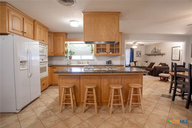 103 Canterbury Lane, Victoria, TX 77904