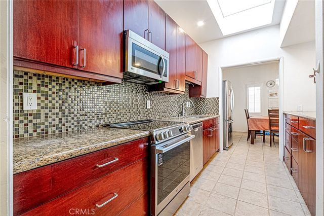 960 SAN PASQUAL Street, Pasadena, CA 91106