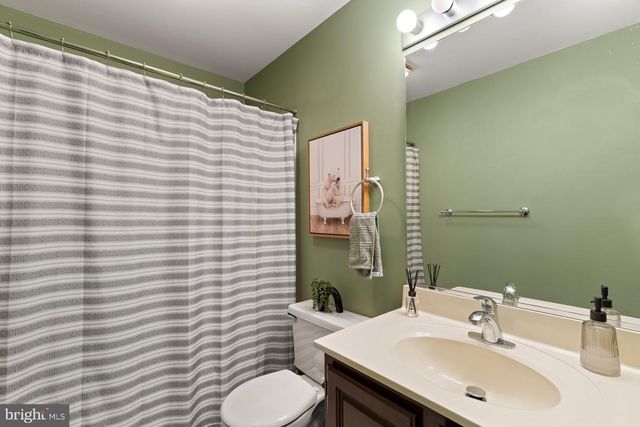 804 MAIDSTONE RD, Harrisburg, PA 17111