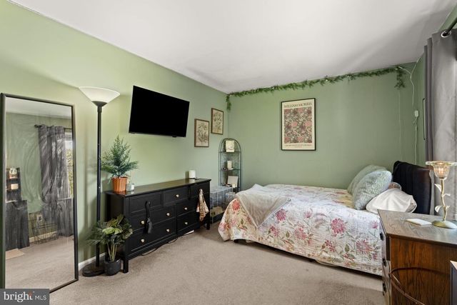 804 MAIDSTONE RD, Harrisburg, PA 17111