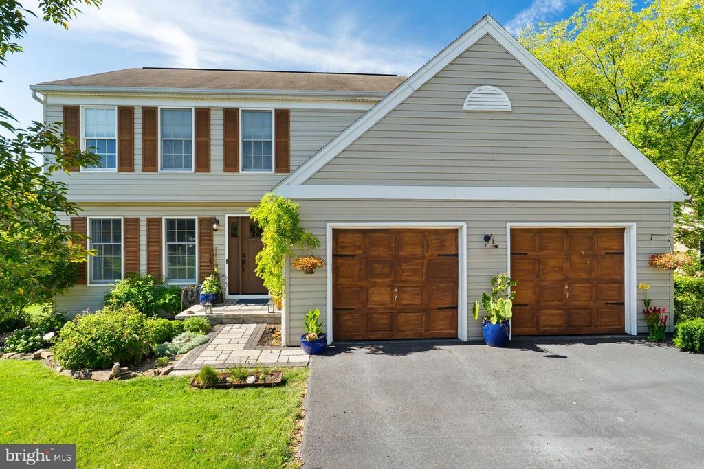 804 MAIDSTONE RD, Harrisburg, PA 17111