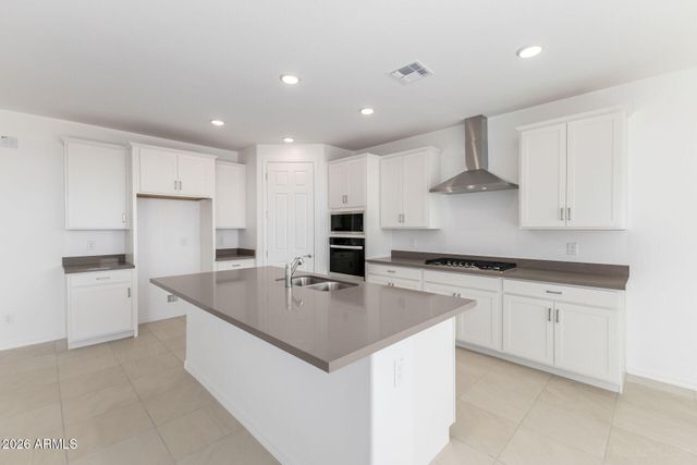 18525 W TOHONO Drive, Goodyear, AZ 85338