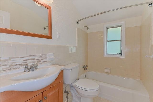 1935 Inverness Road SE, Smyrna, GA 30080