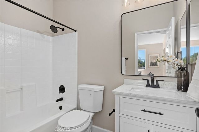 6004 Paseo Salinero, Carlsbad, CA 92009