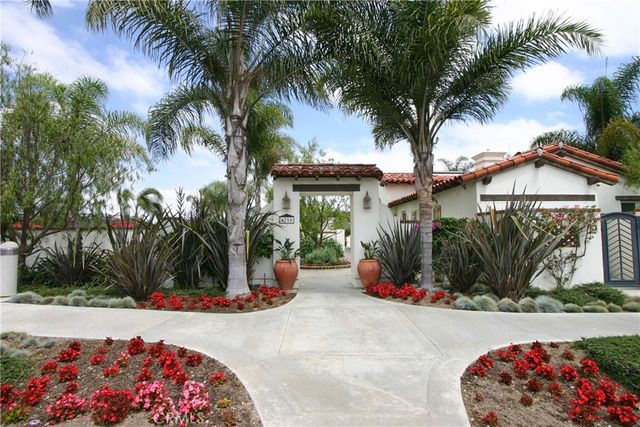 6004 Paseo Salinero, Carlsbad, CA 92009