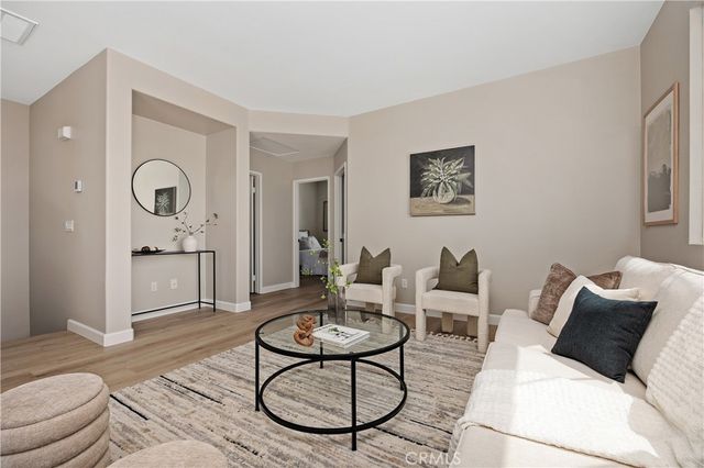 6004 Paseo Salinero, Carlsbad, CA 92009