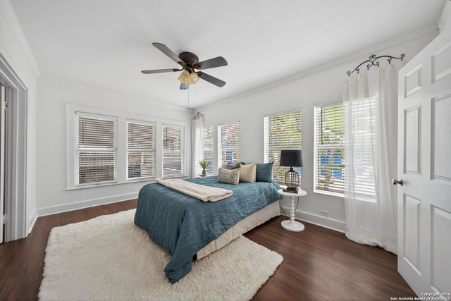 306 WALTON AVE, San Antonio, TX 78225