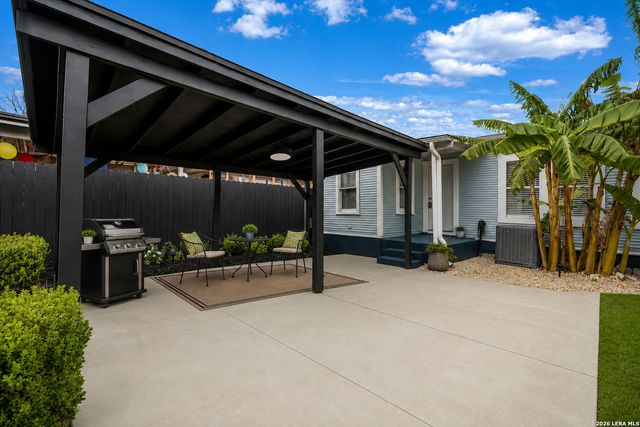 306 WALTON AVE, San Antonio, TX 78225