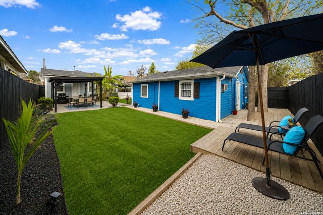306 WALTON AVE, San Antonio, TX 78225