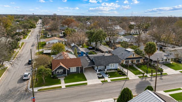 306 WALTON AVE, San Antonio, TX 78225