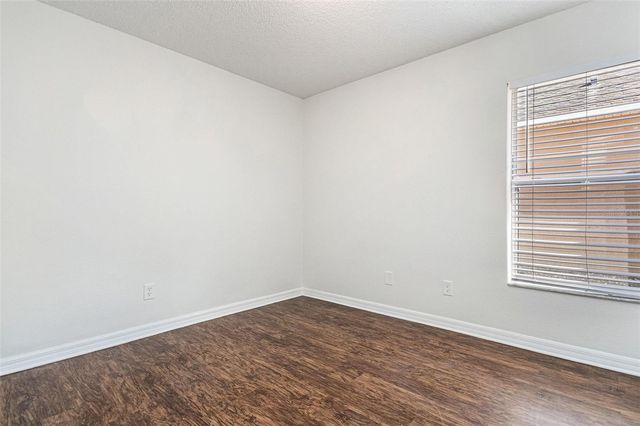 1072 BLUEGRASS DRIVE, Groveland, FL 34736