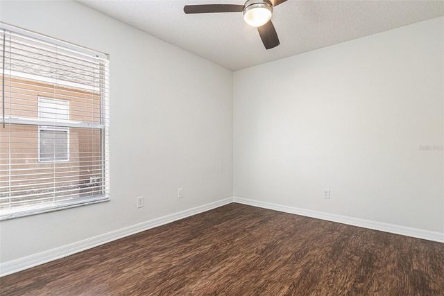 1072 BLUEGRASS DRIVE, Groveland, FL 34736