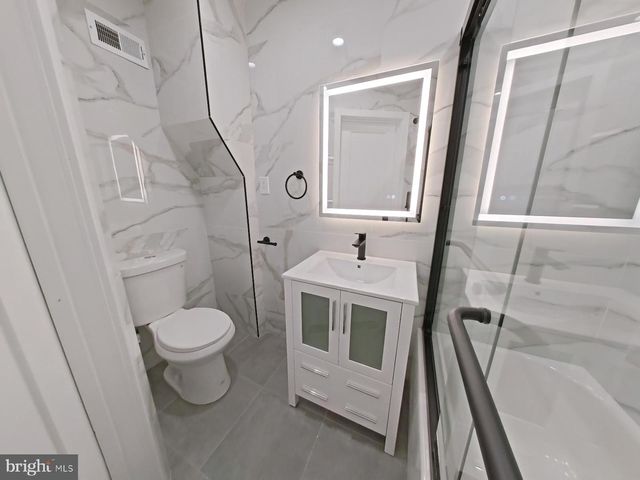 2165 E FIRTH ST, Philadelphia, PA 19125