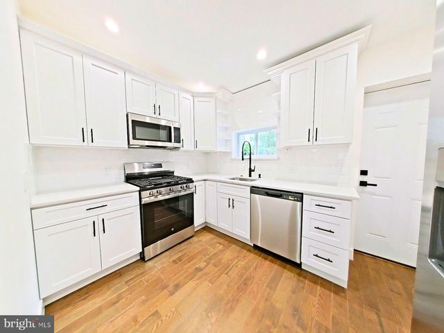 2165 E FIRTH ST, Philadelphia, PA 19125