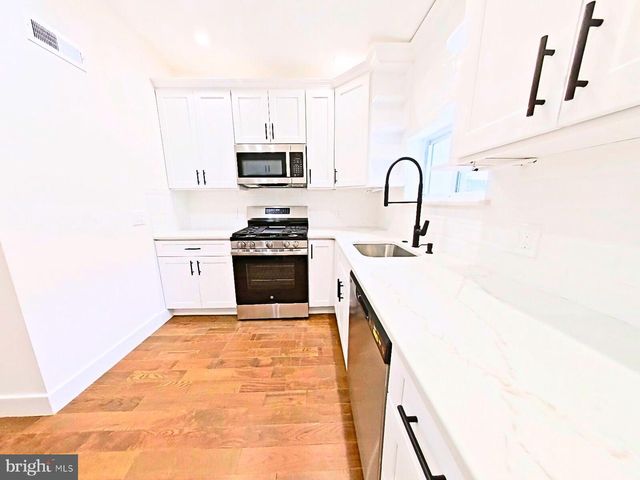 2165 E FIRTH ST, Philadelphia, PA 19125