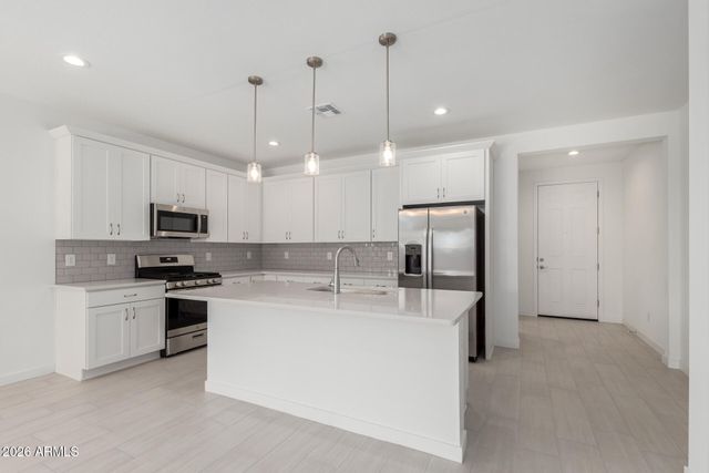 5447 W MANZANITA Drive, Glendale, AZ 85302