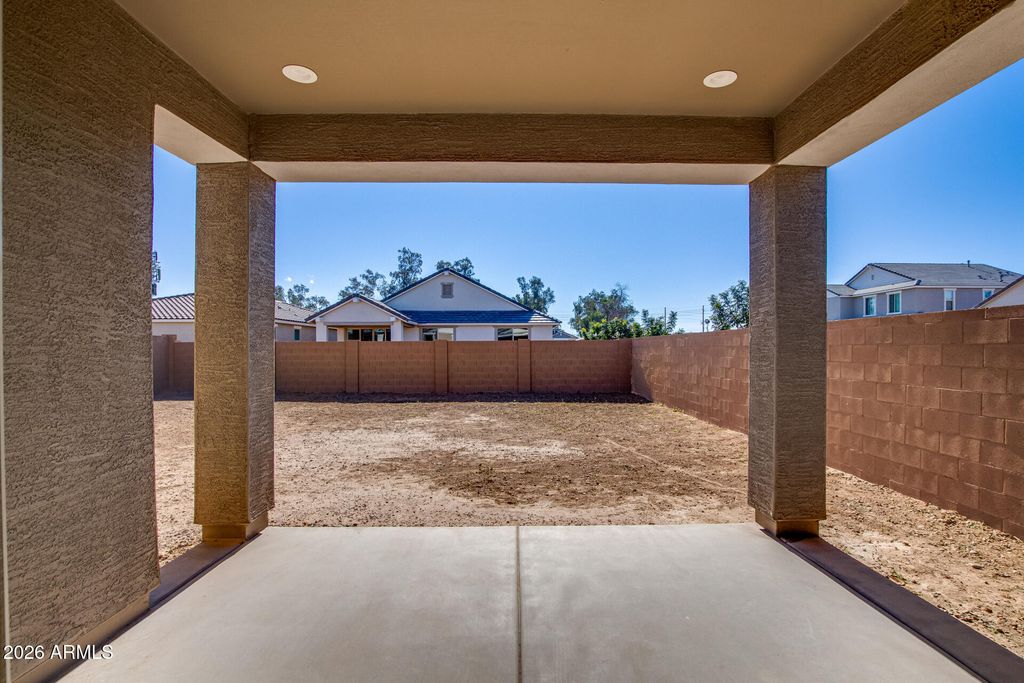 Image 25 of property listing at 5447 W MANZANITA Drive, Glendale, AZ 85302