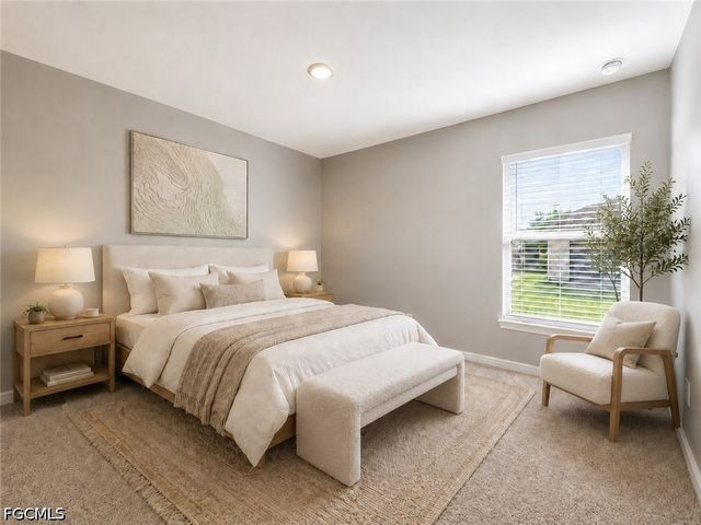 2728 NE 5th PL, Cape Coral, FL 33909