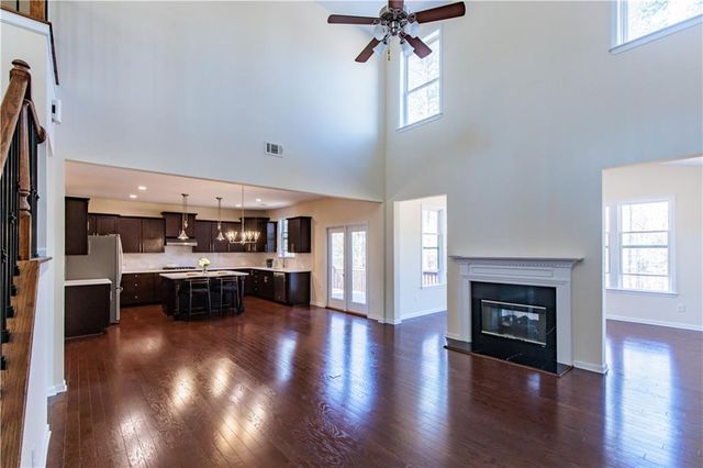 2780 Brentwood Estates Court, Cumming, GA 30041