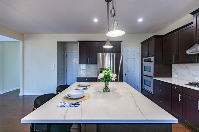 2780 Brentwood Estates Court, Cumming, GA 30041