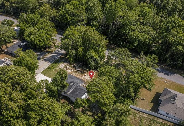692 E EUCLID AVENUE, Deland, FL 32724