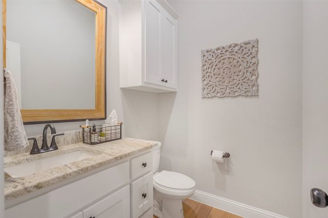108 Southwood Drive, Burleson, TX 76028