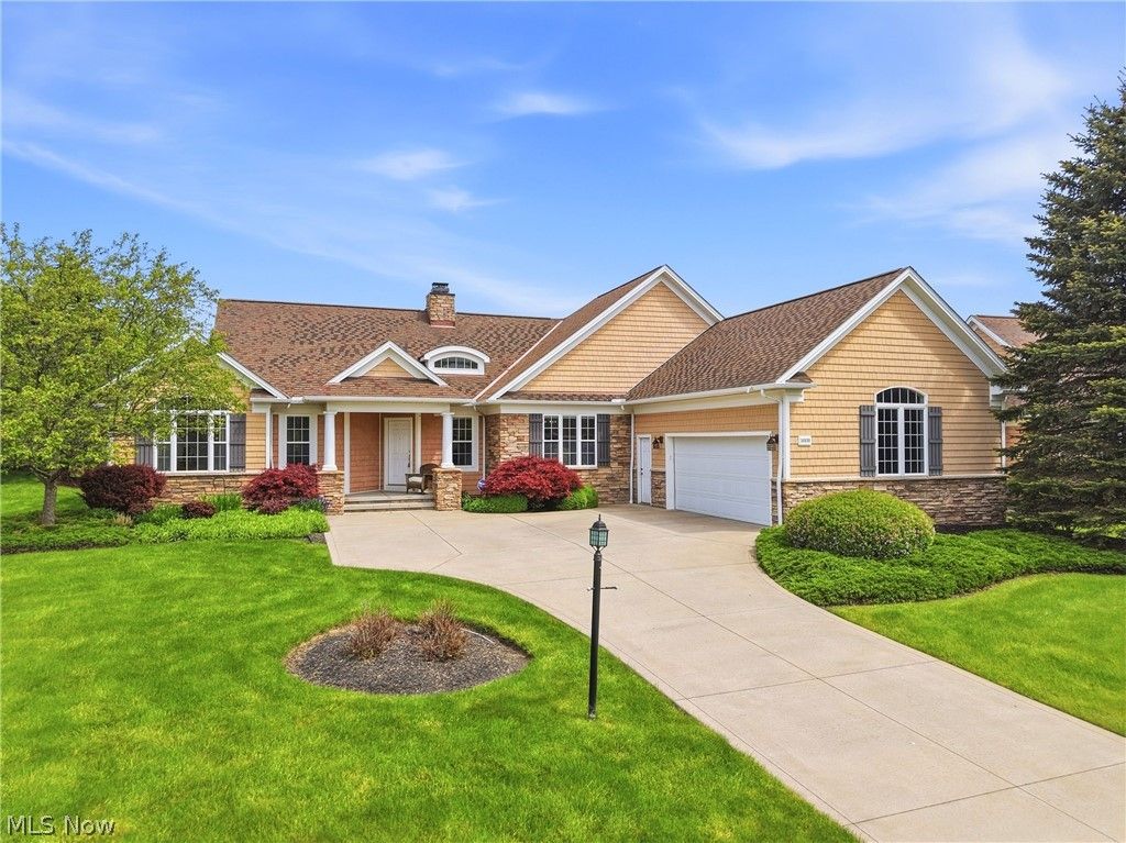 36939 Wexford Drive, Solon, OH 44139