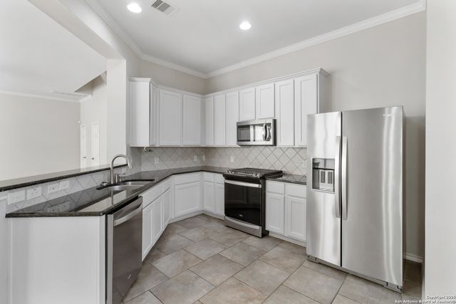 6925 Terra Rye, San Antonio, TX 78240