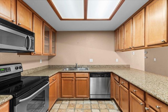 4064 Elmo Loop, Modesto, CA 95356