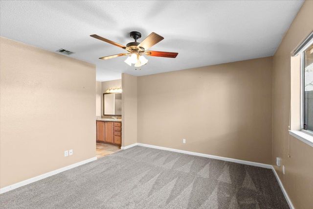 4064 Elmo Loop, Modesto, CA 95356