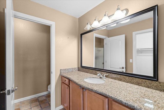 4064 Elmo Loop, Modesto, CA 95356