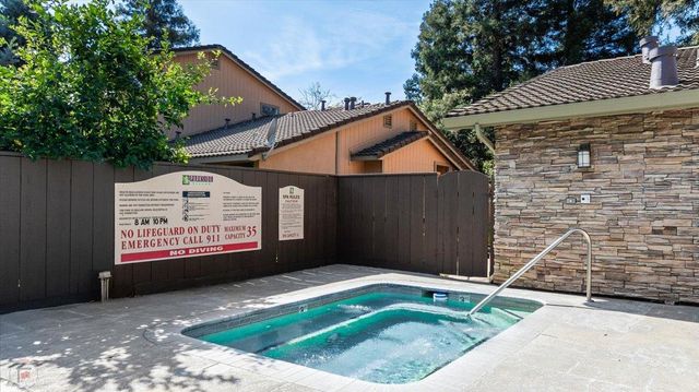 4064 Elmo Loop, Modesto, CA 95356