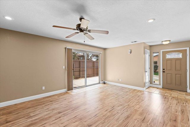 4064 Elmo Loop, Modesto, CA 95356