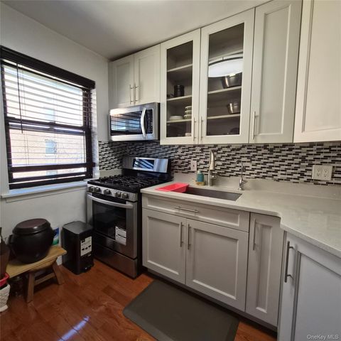 46-41 215 Street 2B, Bayside, NY 11361