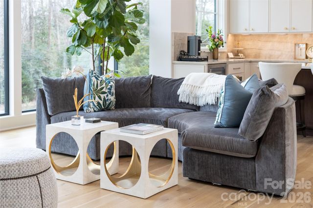 419 South Street 32, Davidson, NC 28036