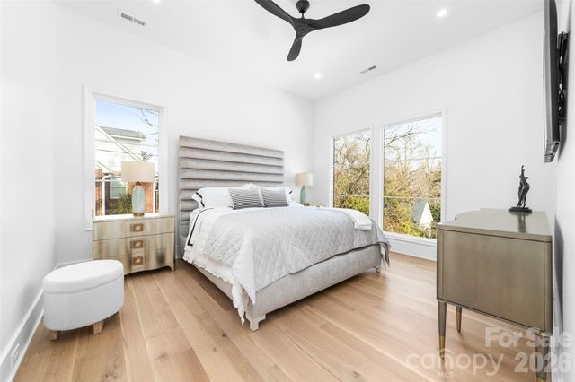 419 South Street 32, Davidson, NC 28036