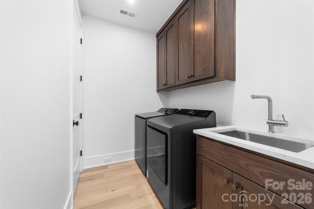 419 South Street 32, Davidson, NC 28036