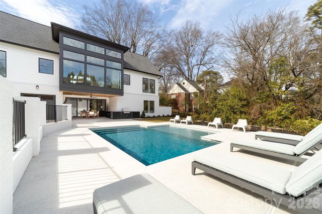 419 South Street 32, Davidson, NC 28036