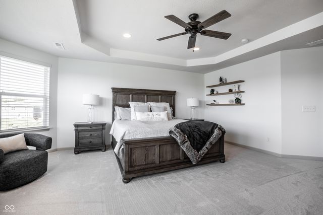 5597 Pecan Court, Noblesville, IN 46062