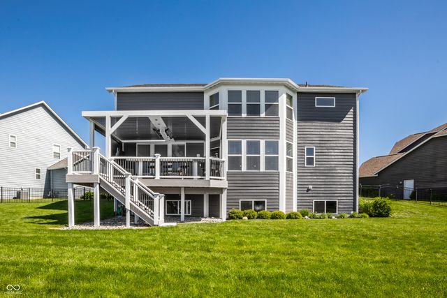 5597 Pecan Court, Noblesville, IN 46062