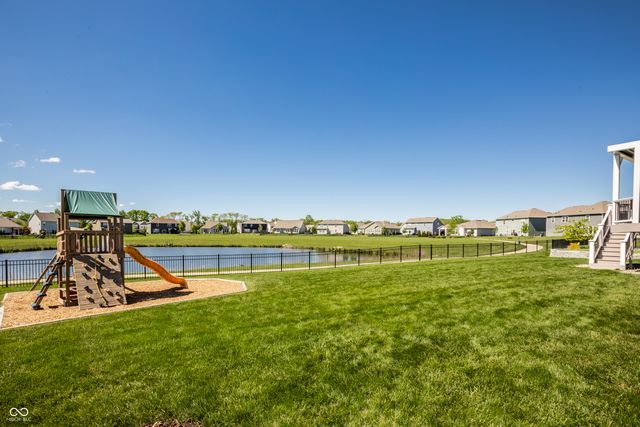 5597 Pecan Court, Noblesville, IN 46062
