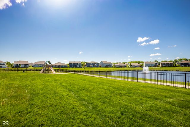 5597 Pecan Court, Noblesville, IN 46062