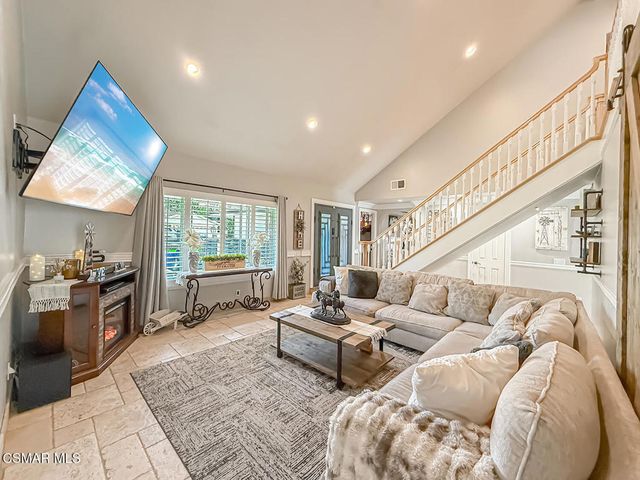 371 Havenside Avenue, Newbury Park, CA 91320